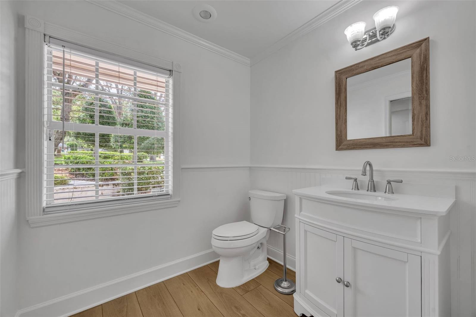 301 SWEETWATER CLUB BLVD