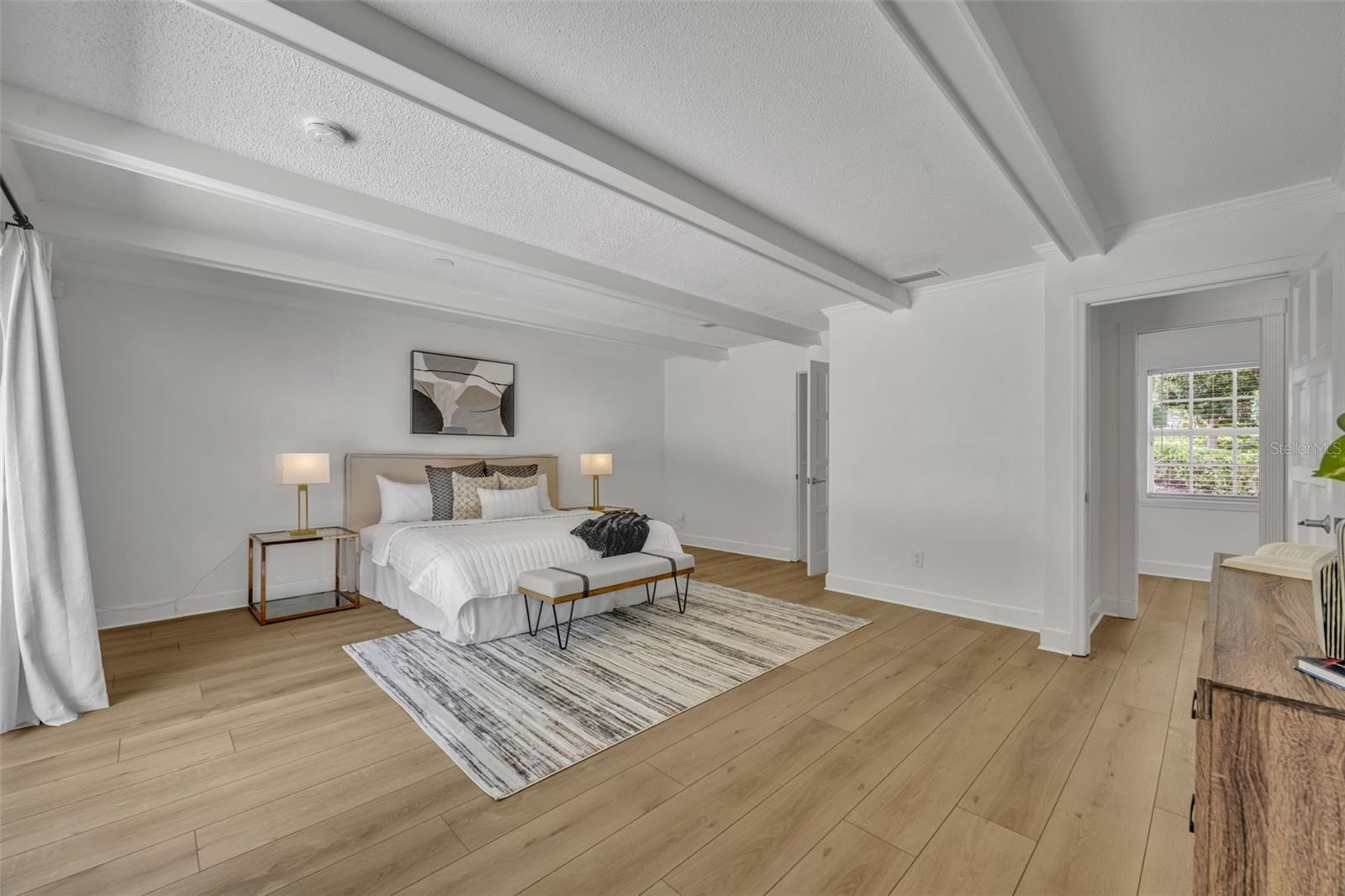 301 SWEETWATER CLUB BLVD