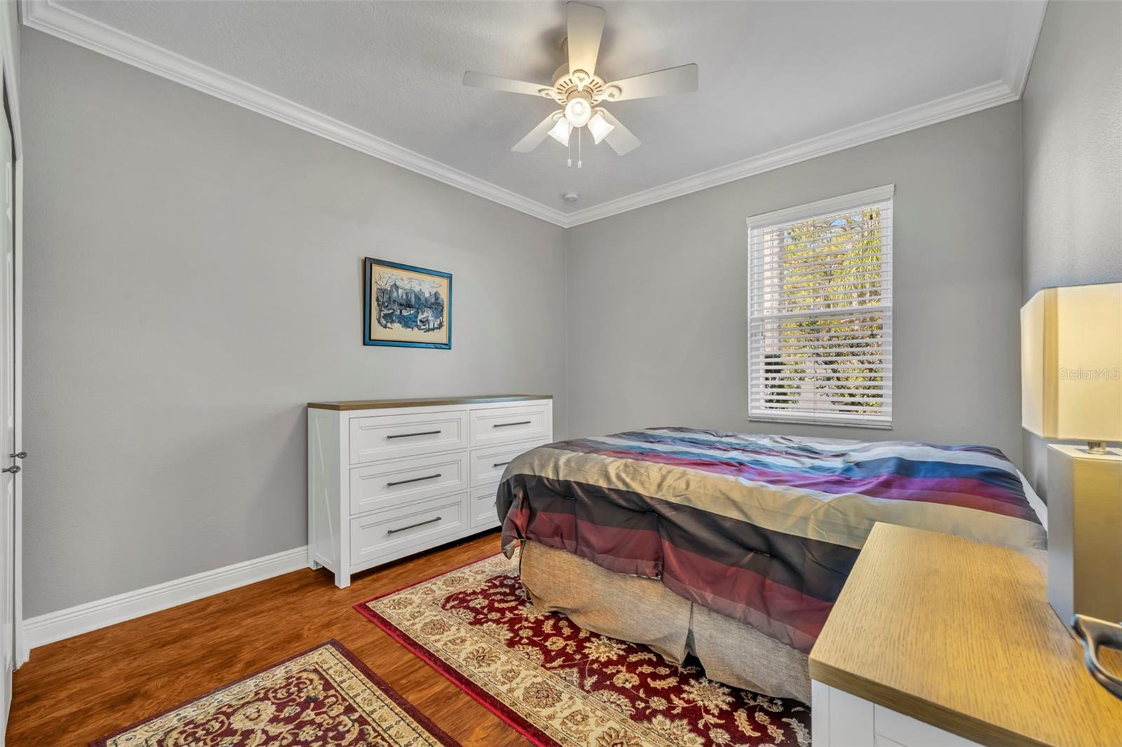 419 E BLUE WATER EDGE DR