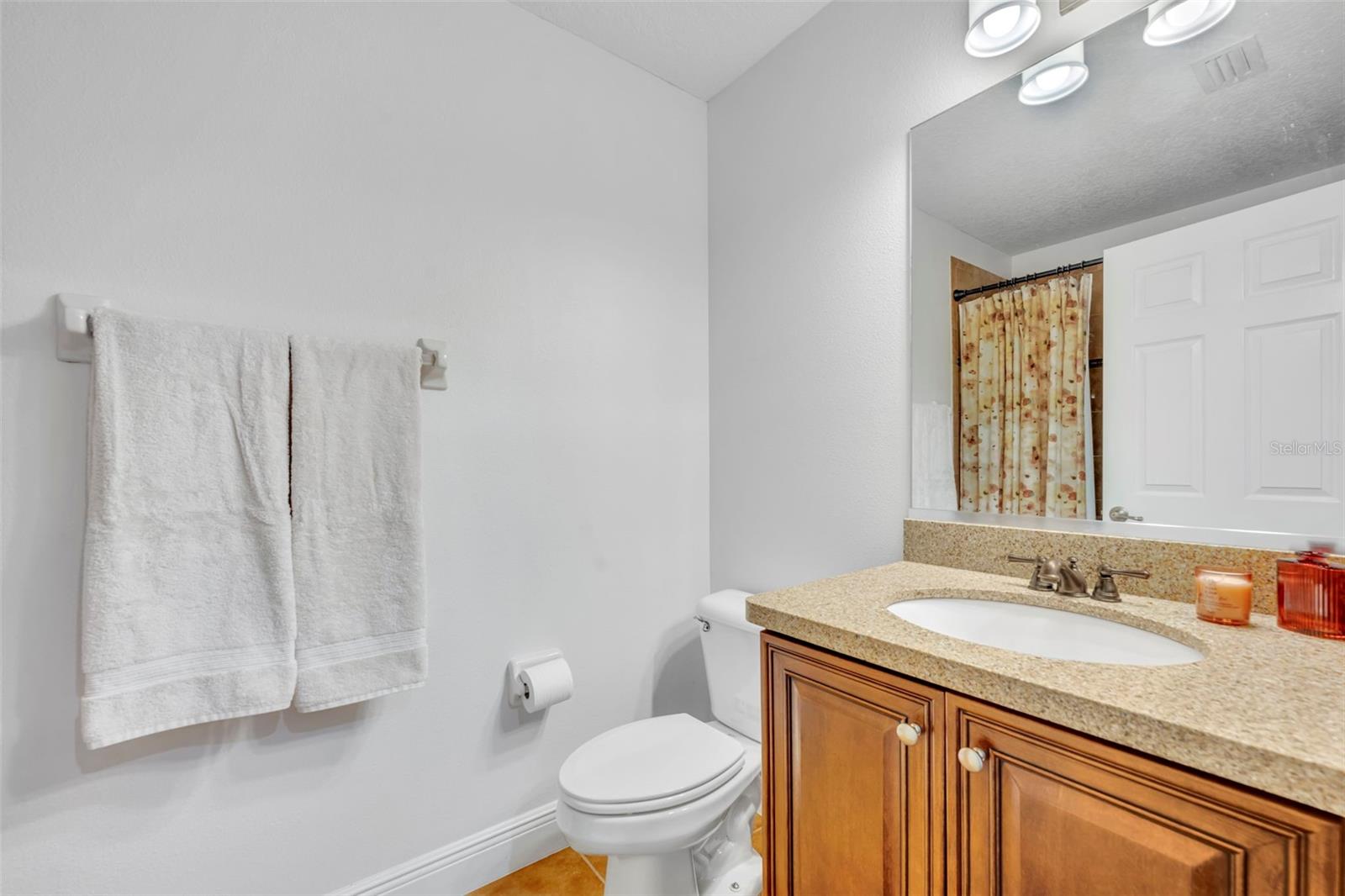1321 BENEVOLENT ST