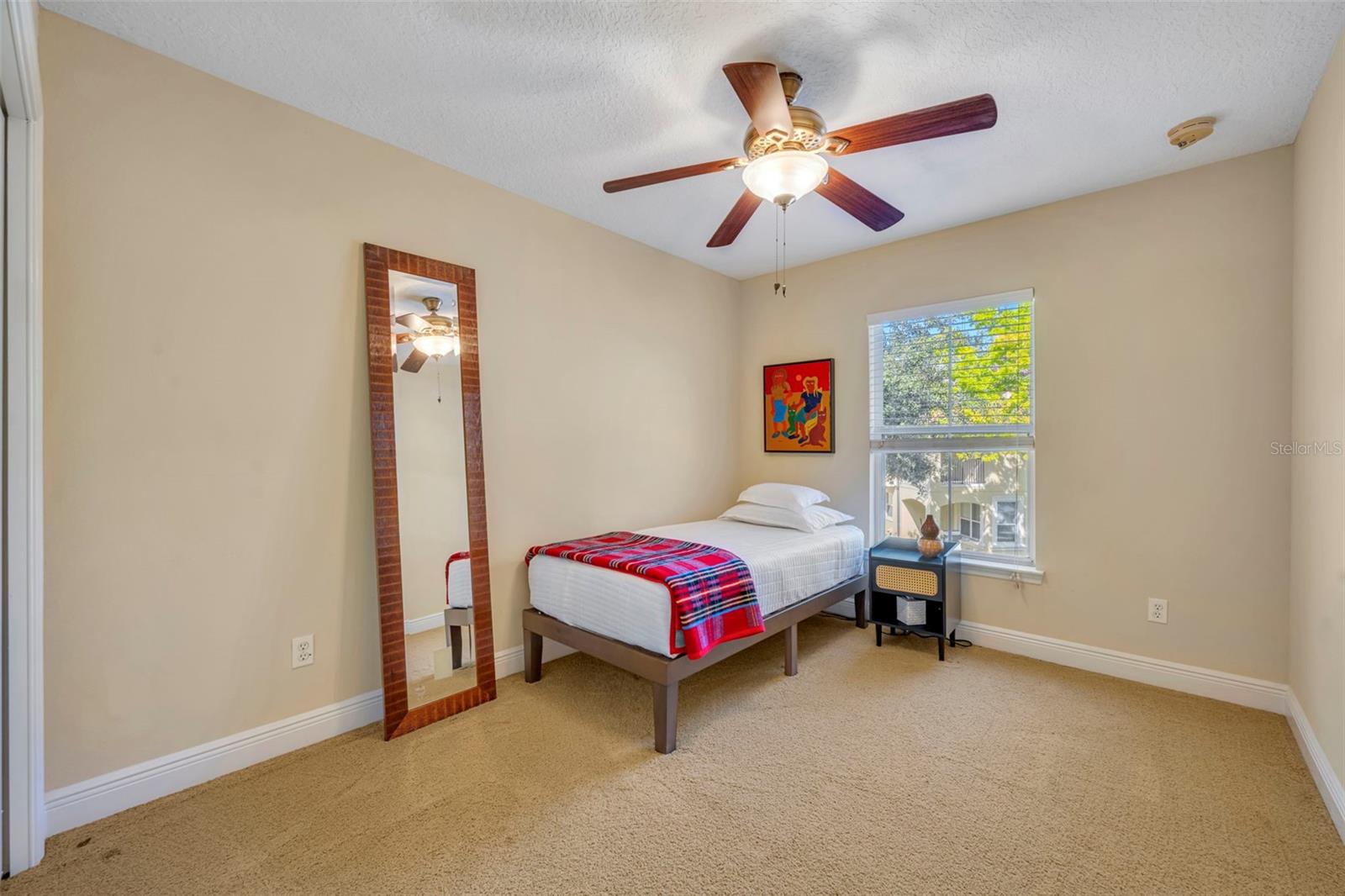 1321 BENEVOLENT ST
