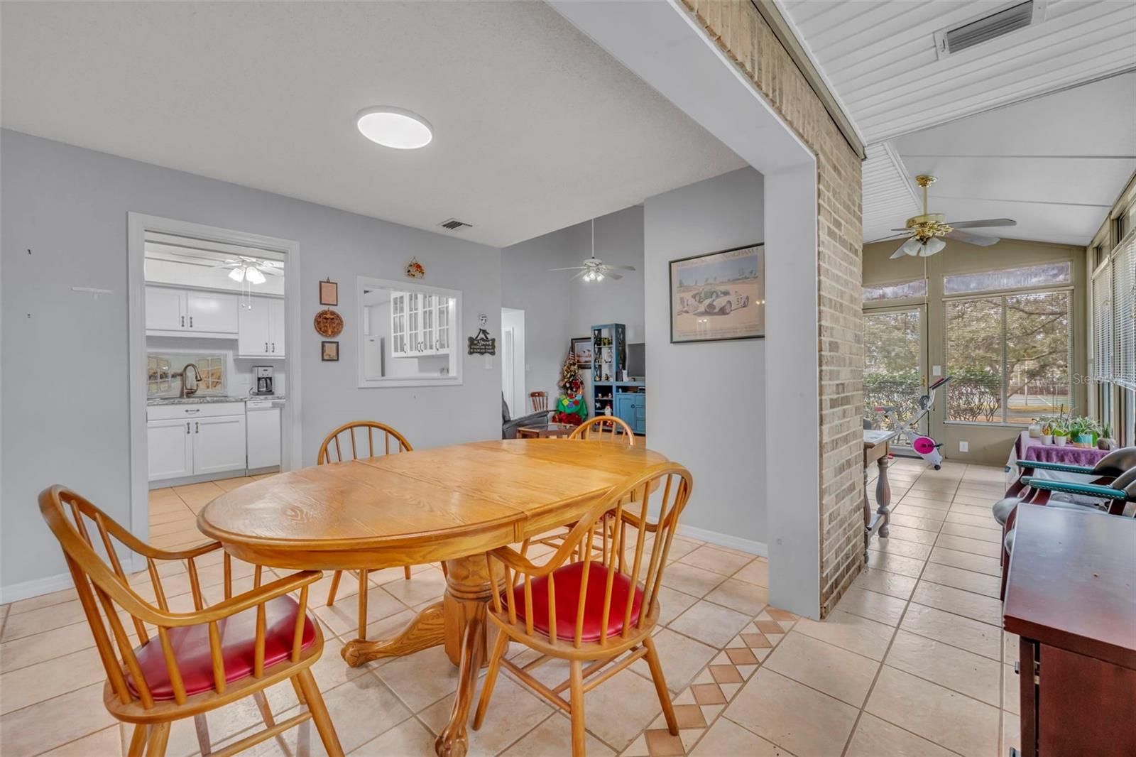451 OAK HAVEN DR