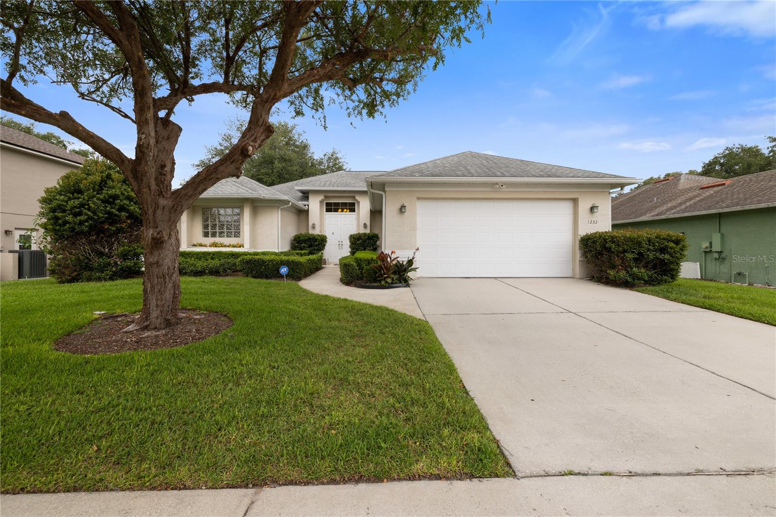 1232 VALLEY CREEK RUN