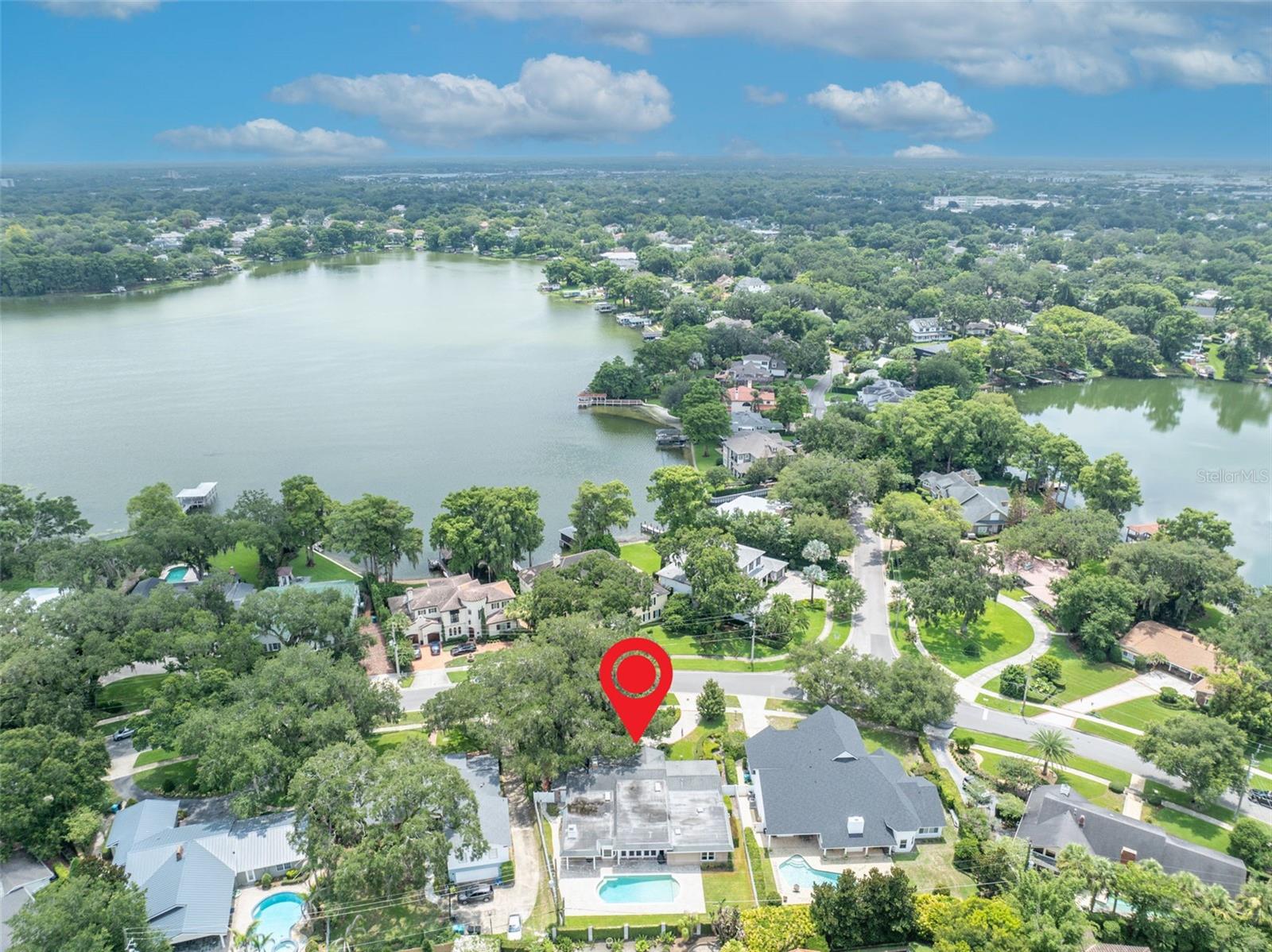 2410 LAKE SHORE DR
