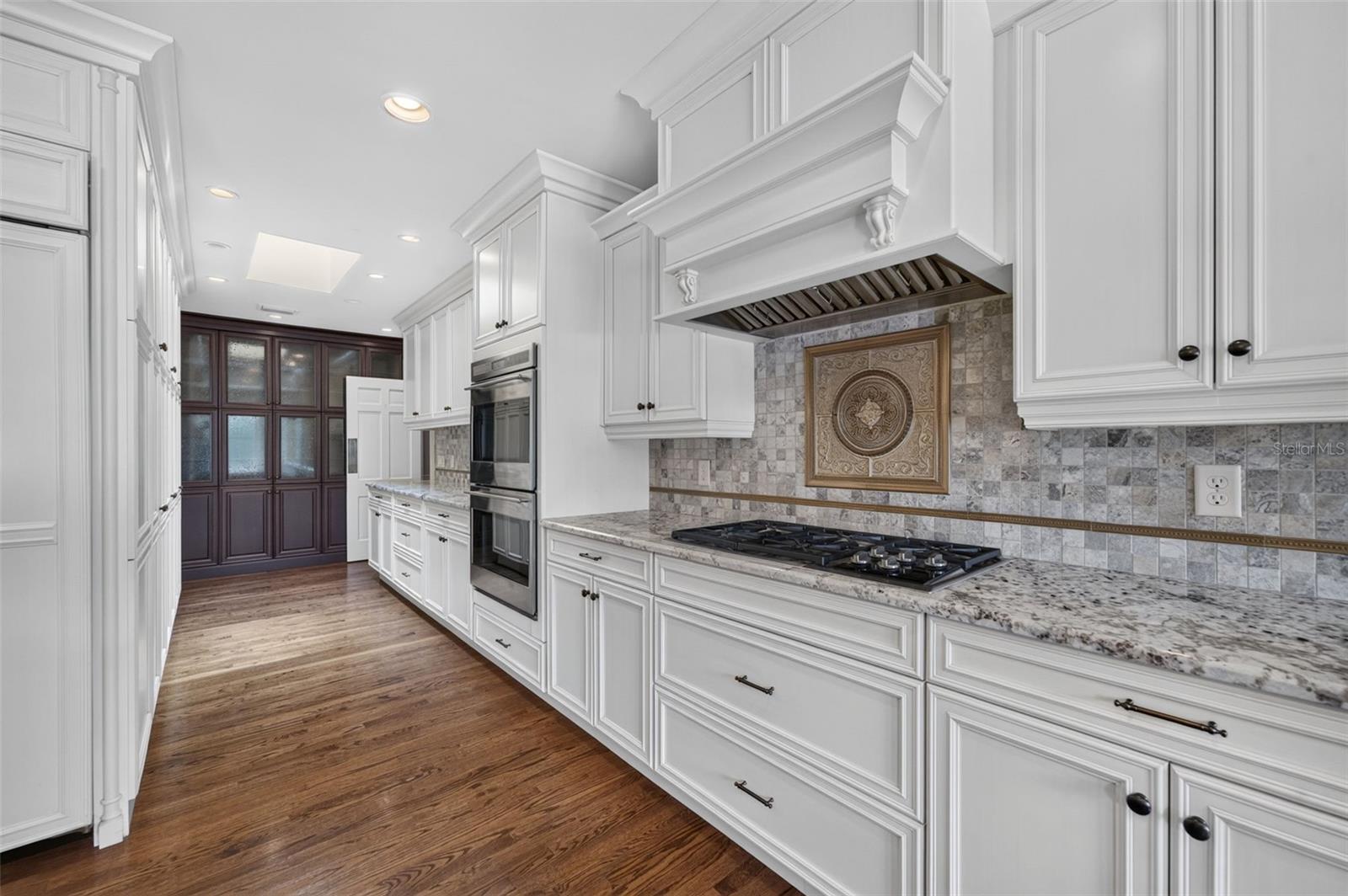 2410 LAKE SHORE DR