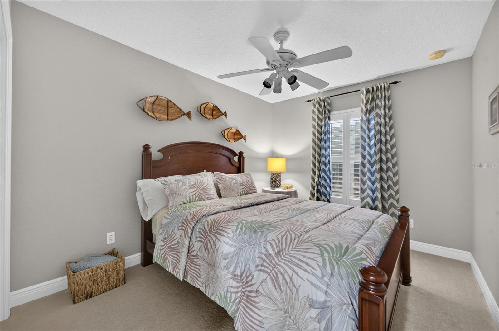 1395 BENEVOLENT ST