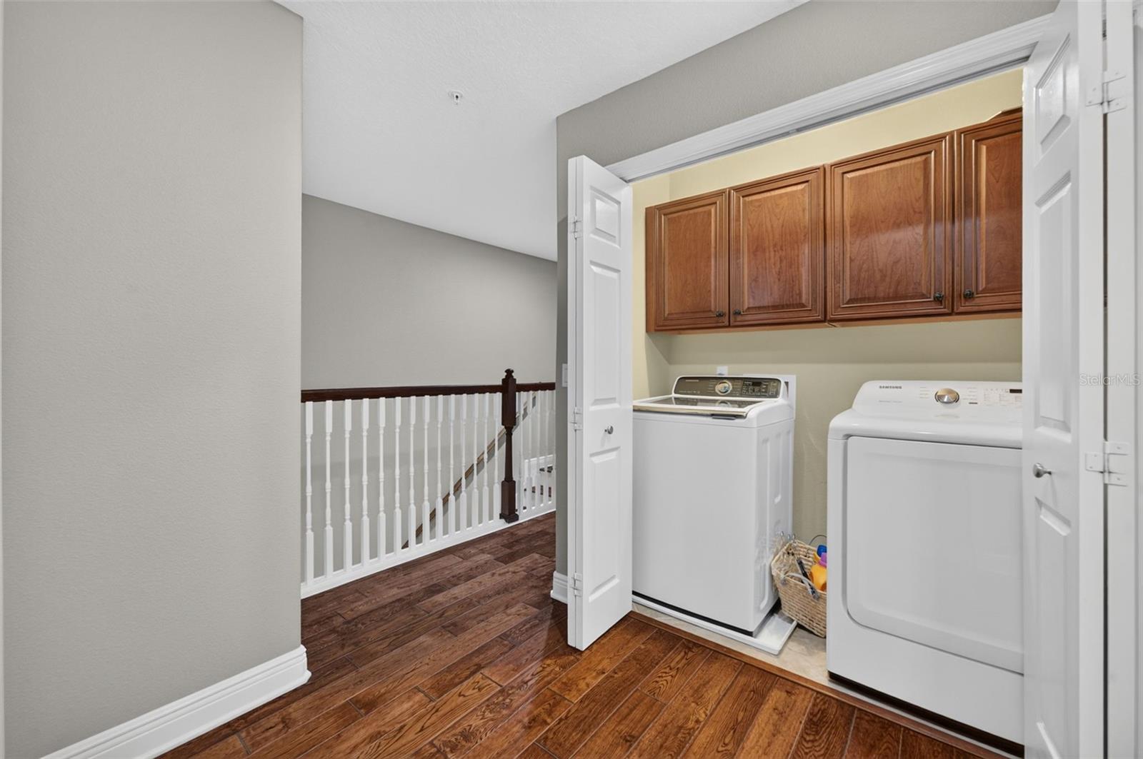 1395 BENEVOLENT ST