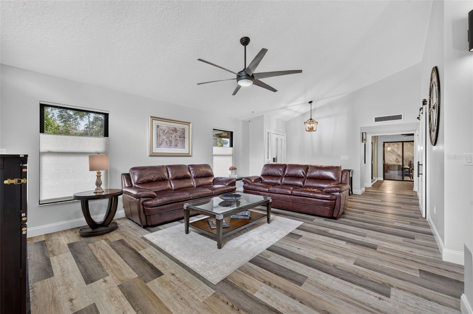 6601 BRENDA DR