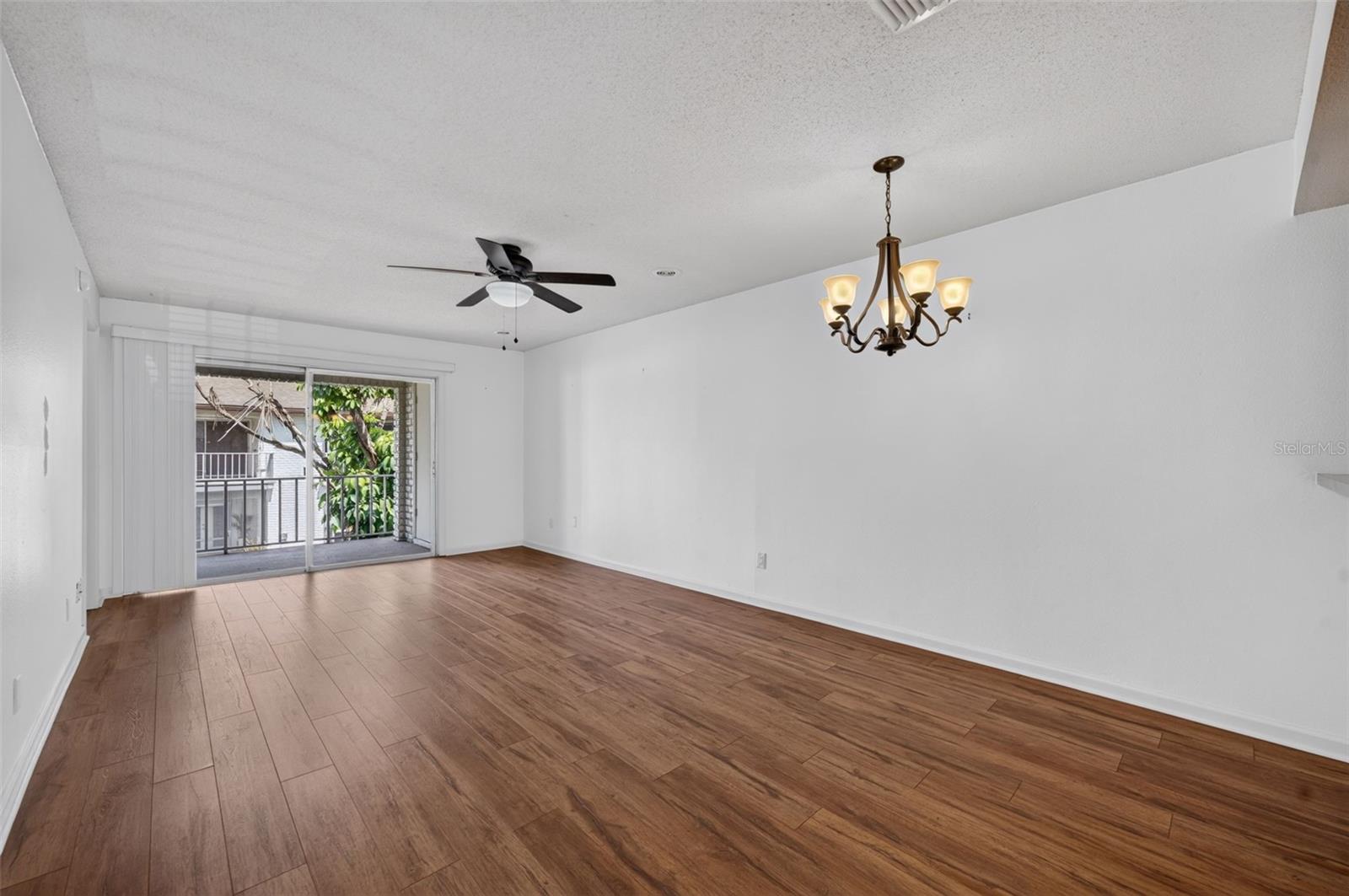 3004 PLAZA TERRACE DR #3004