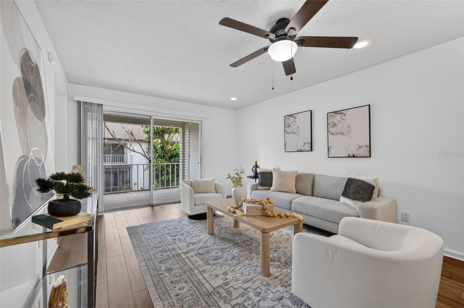 3004 PLAZA TERRACE DR #3004