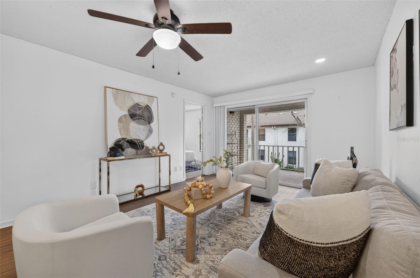 3004 PLAZA TERRACE DR #3004
