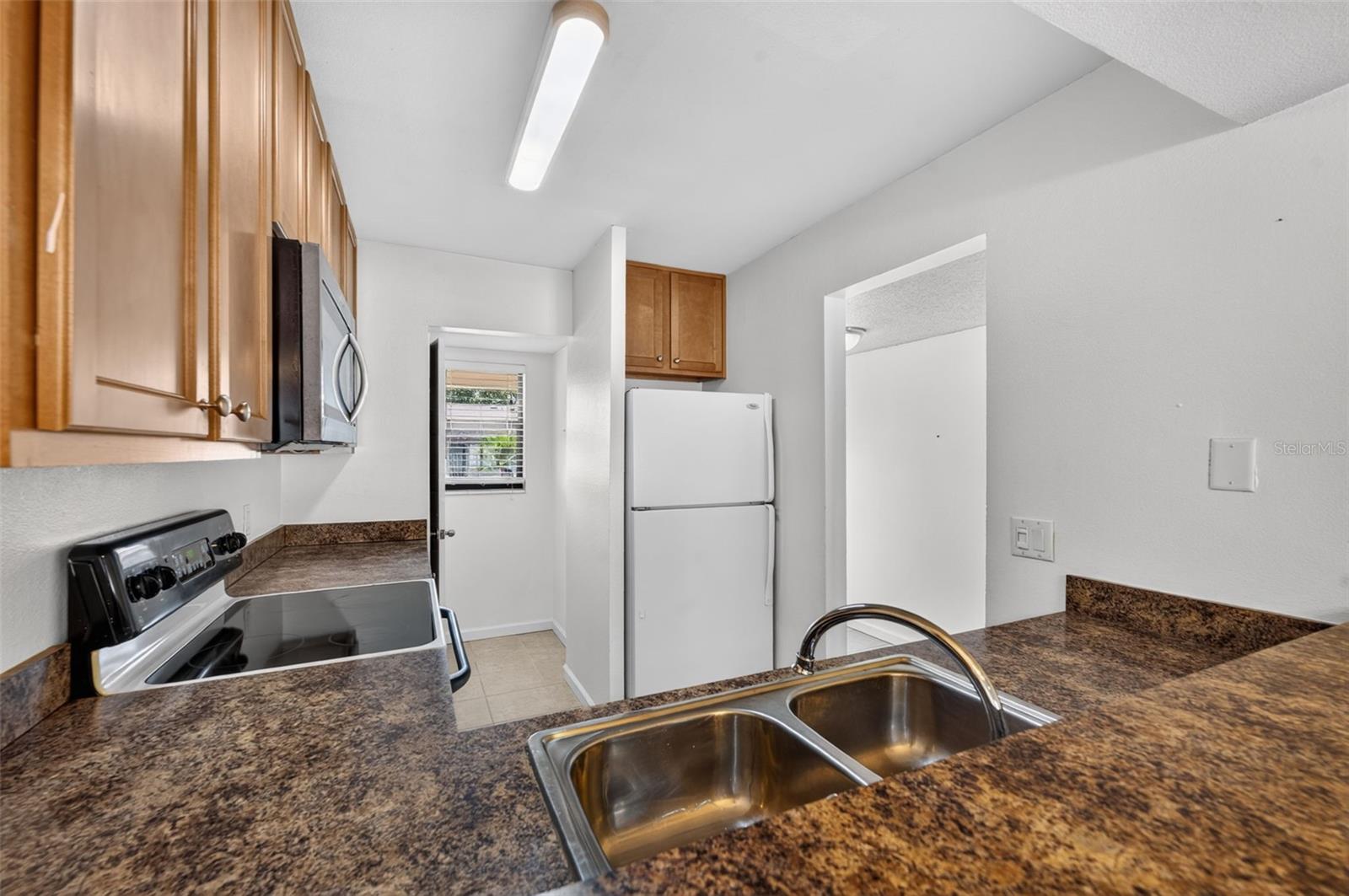 3004 PLAZA TERRACE DR #3004
