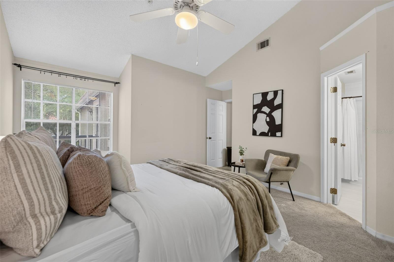 900 NORTHERN DANCER WAY #206
