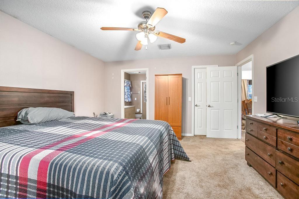 426 PLEASANT OAKS TRL