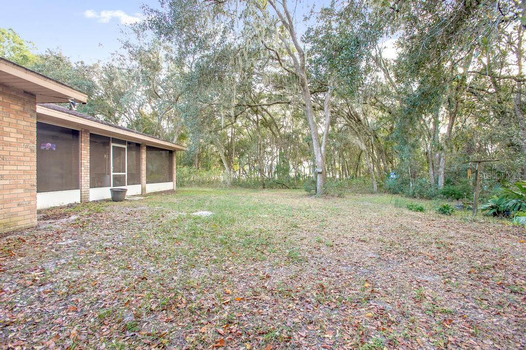 426 PLEASANT OAKS TRL