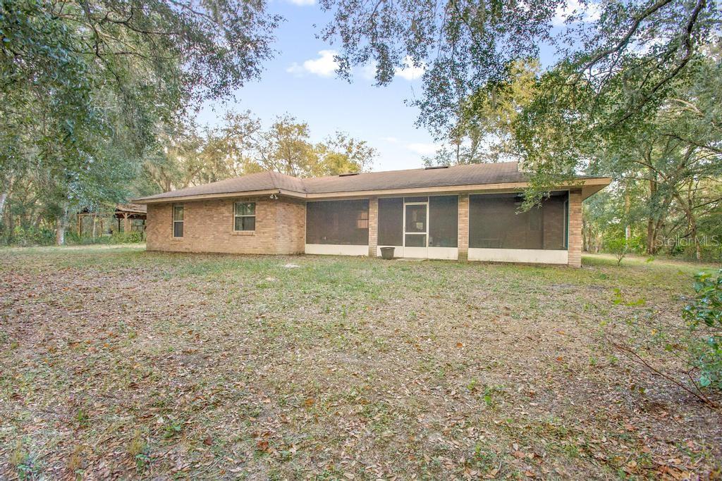 426 PLEASANT OAKS TRL
