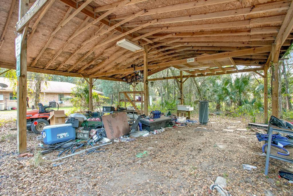 426 PLEASANT OAKS TRL