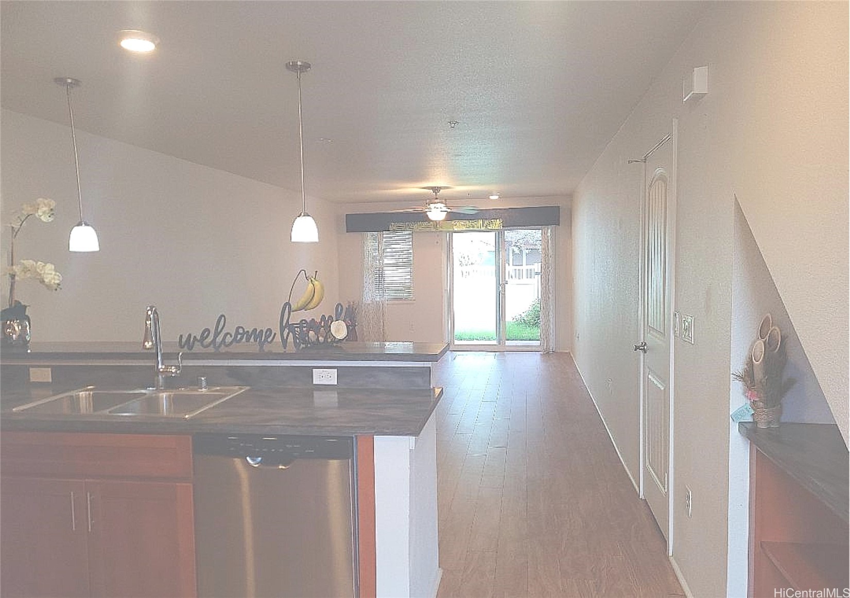 724 Kakala Street 2104