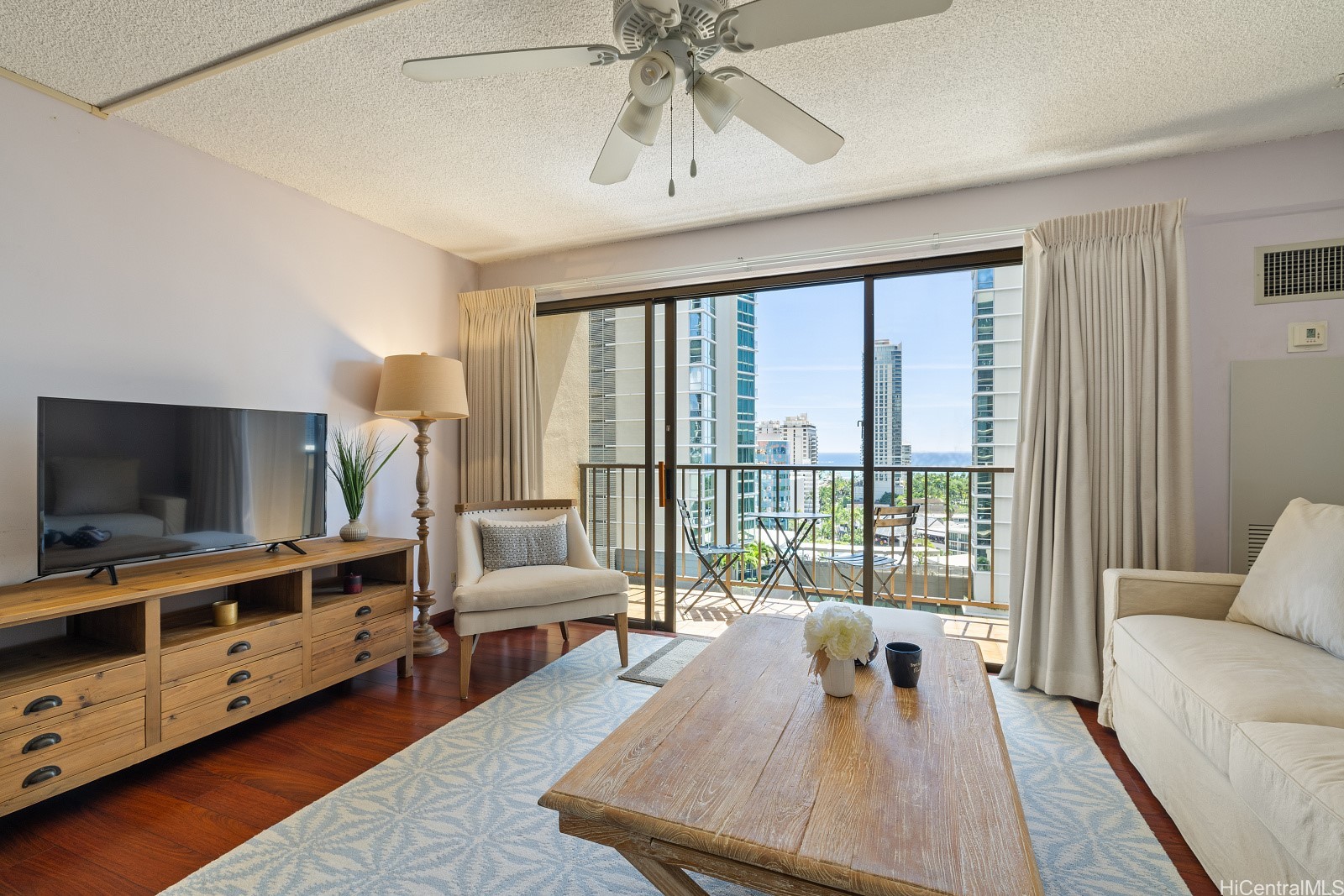 2140 Kuhio Avenue 1407