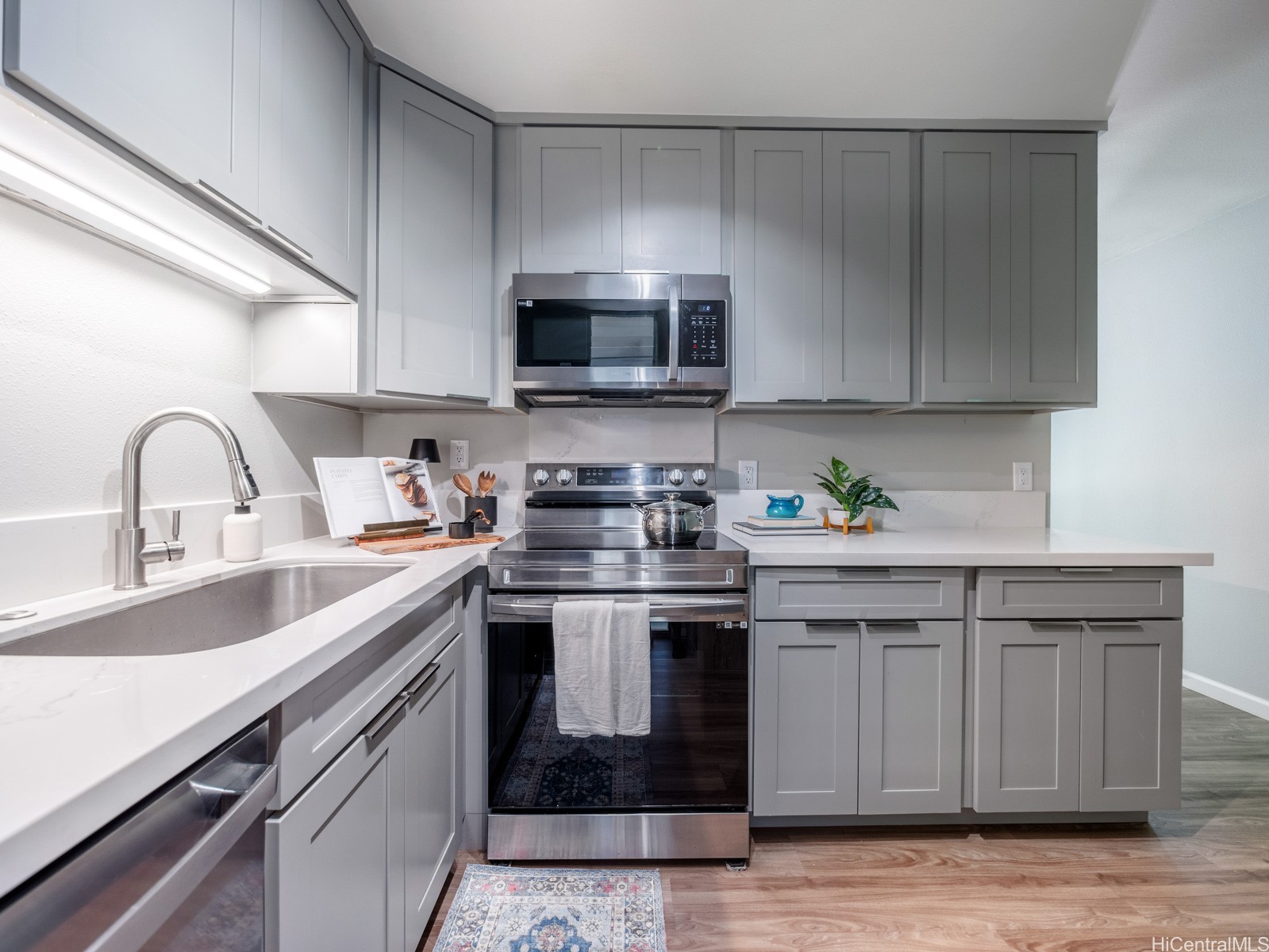 95-2027 Waikalani Place A103