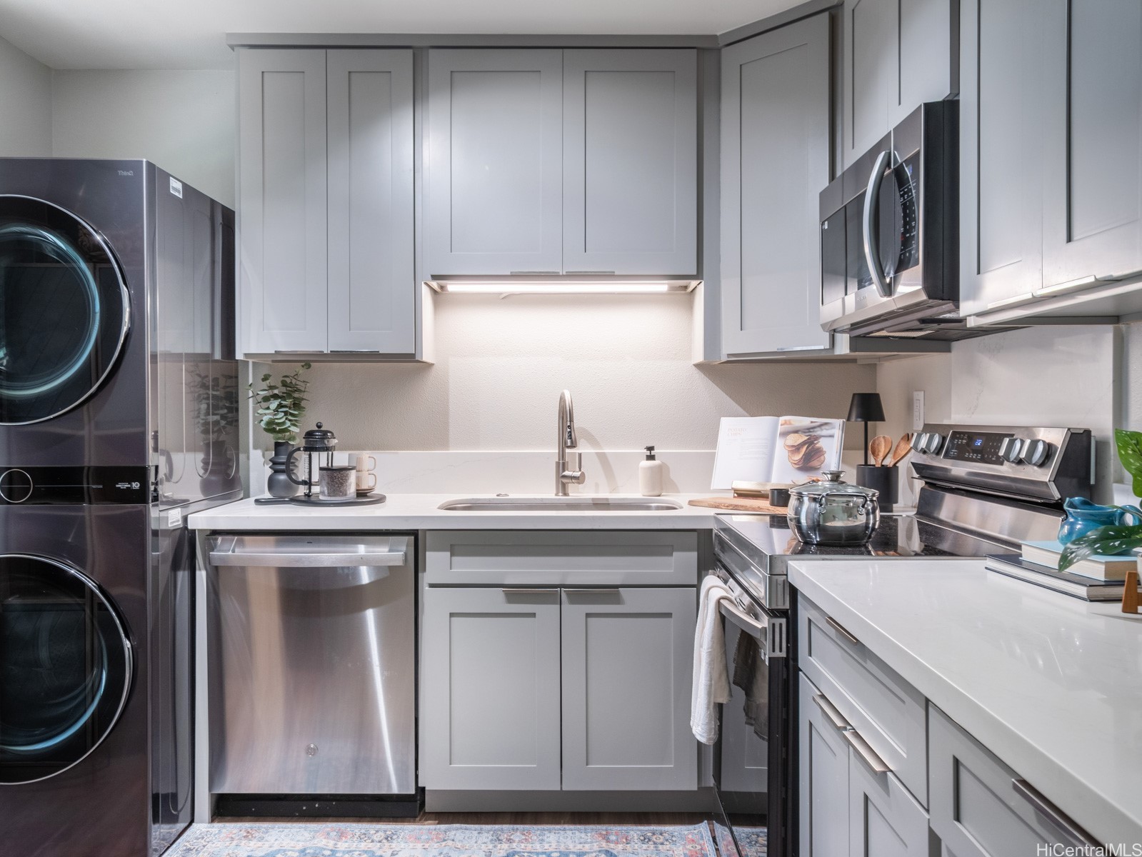 95-2027 Waikalani Place A103