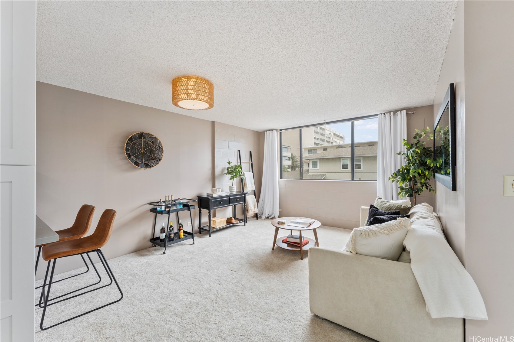 1314 Kinau Street 202