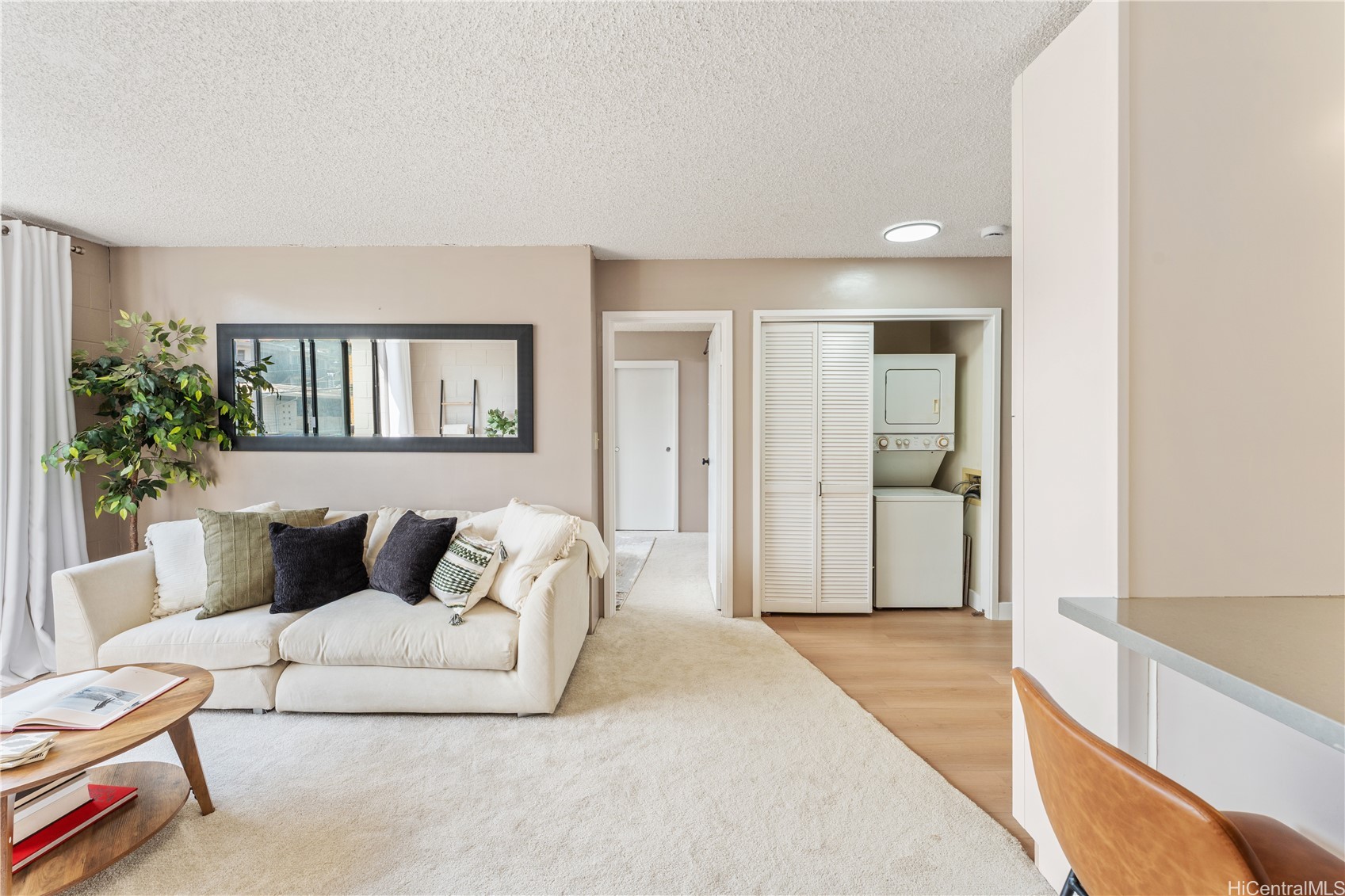 1314 Kinau Street 202