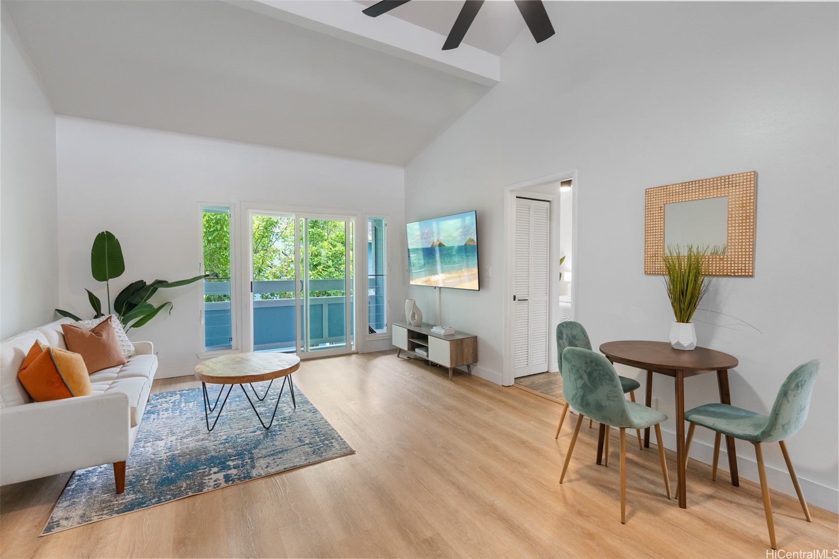 355 Aoloa Street M206