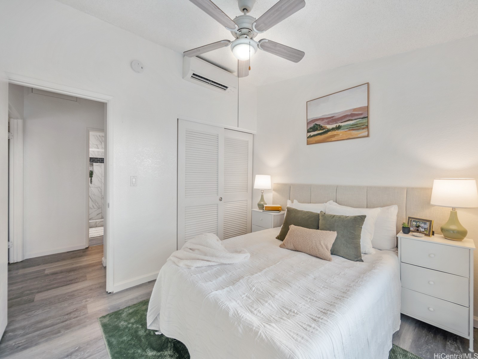 594 Mananai Place 21T