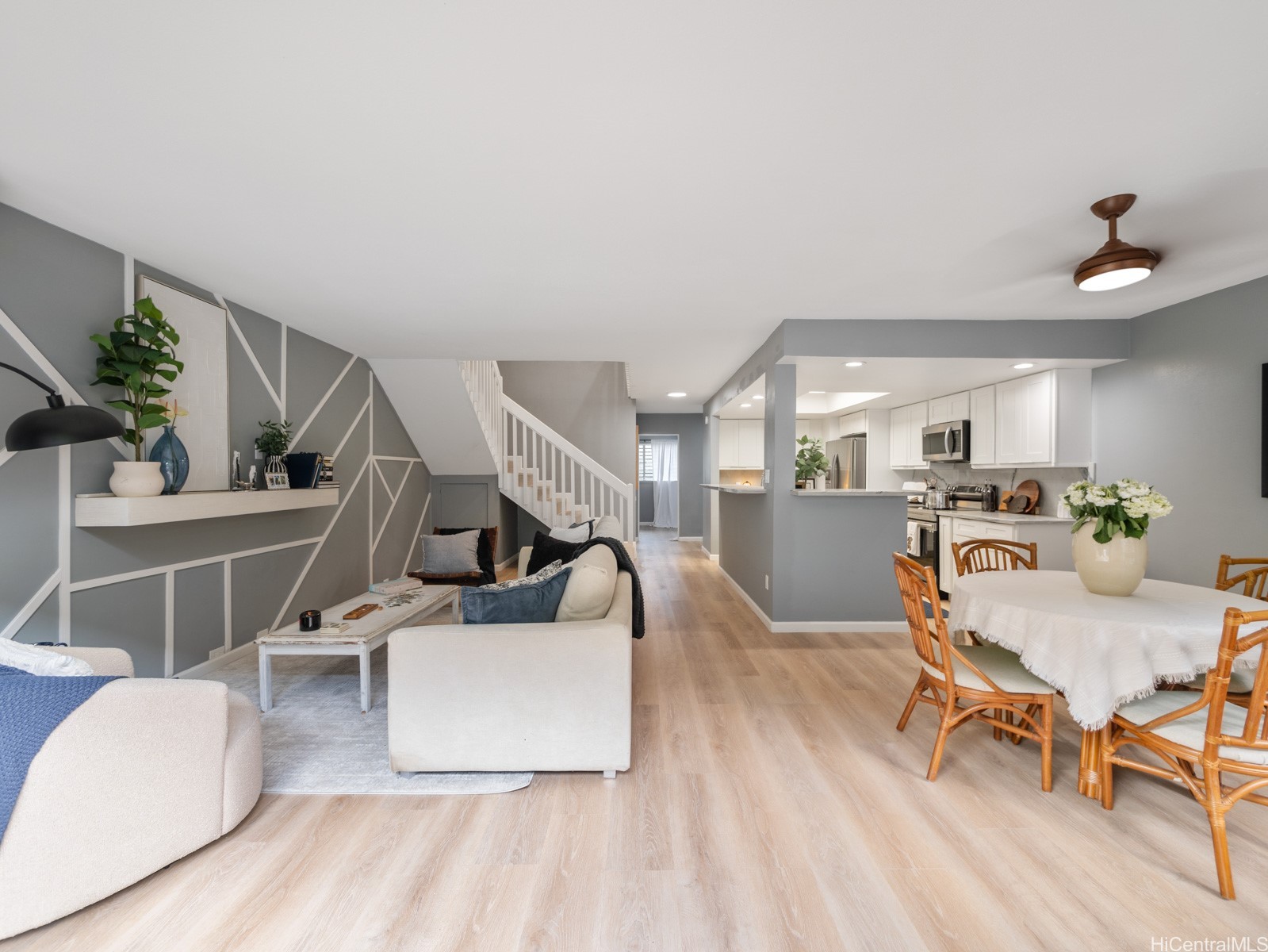 6204 Keokea Place A102