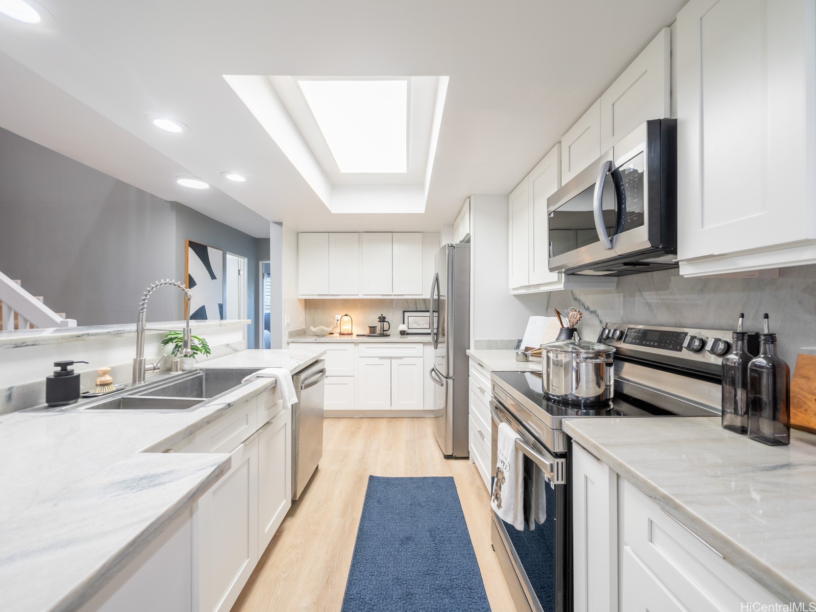 6204 Keokea Place A102