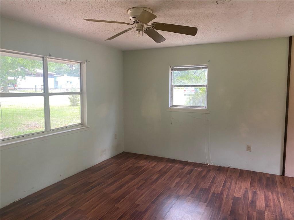 3801 Hi Wood Circle W