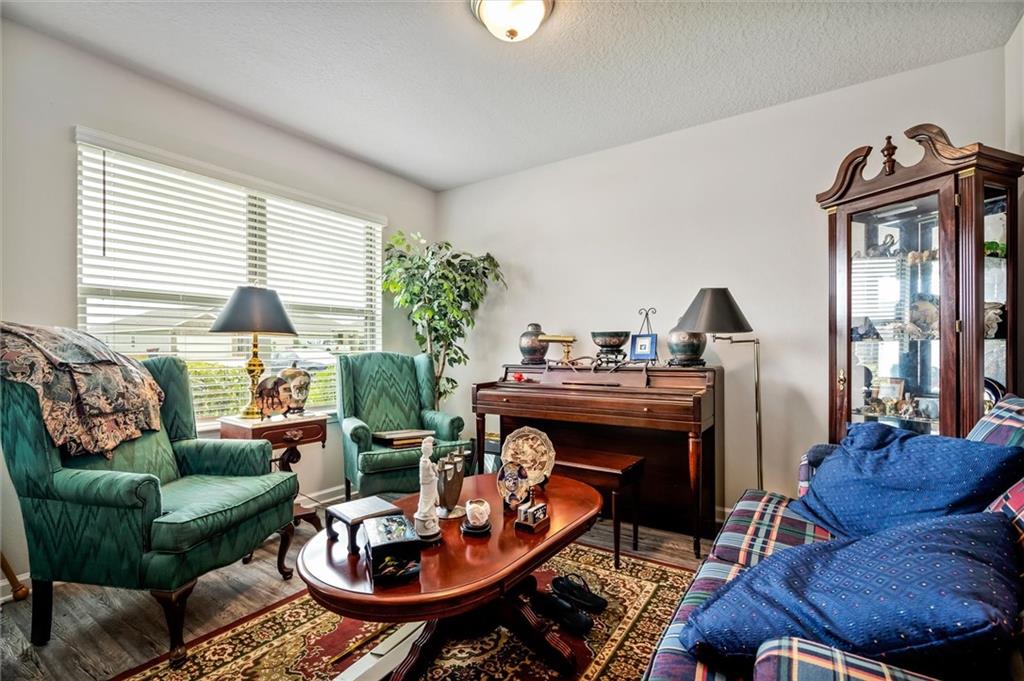 1120 Ridgeview Court