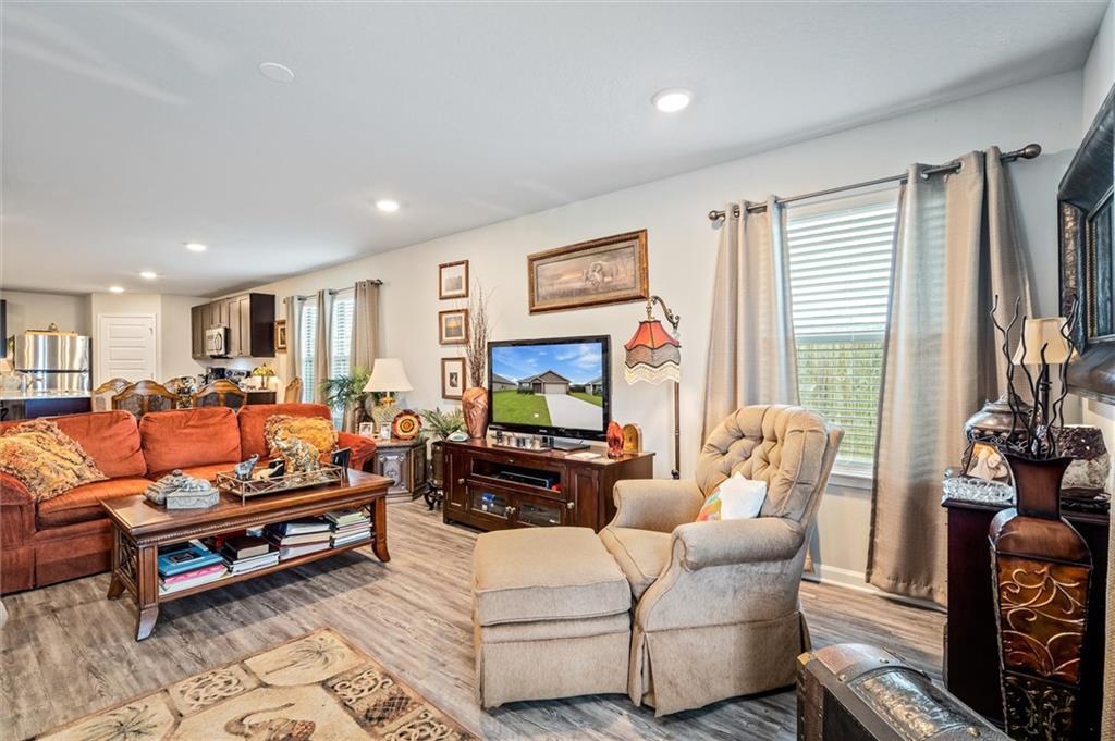 1120 Ridgeview Court