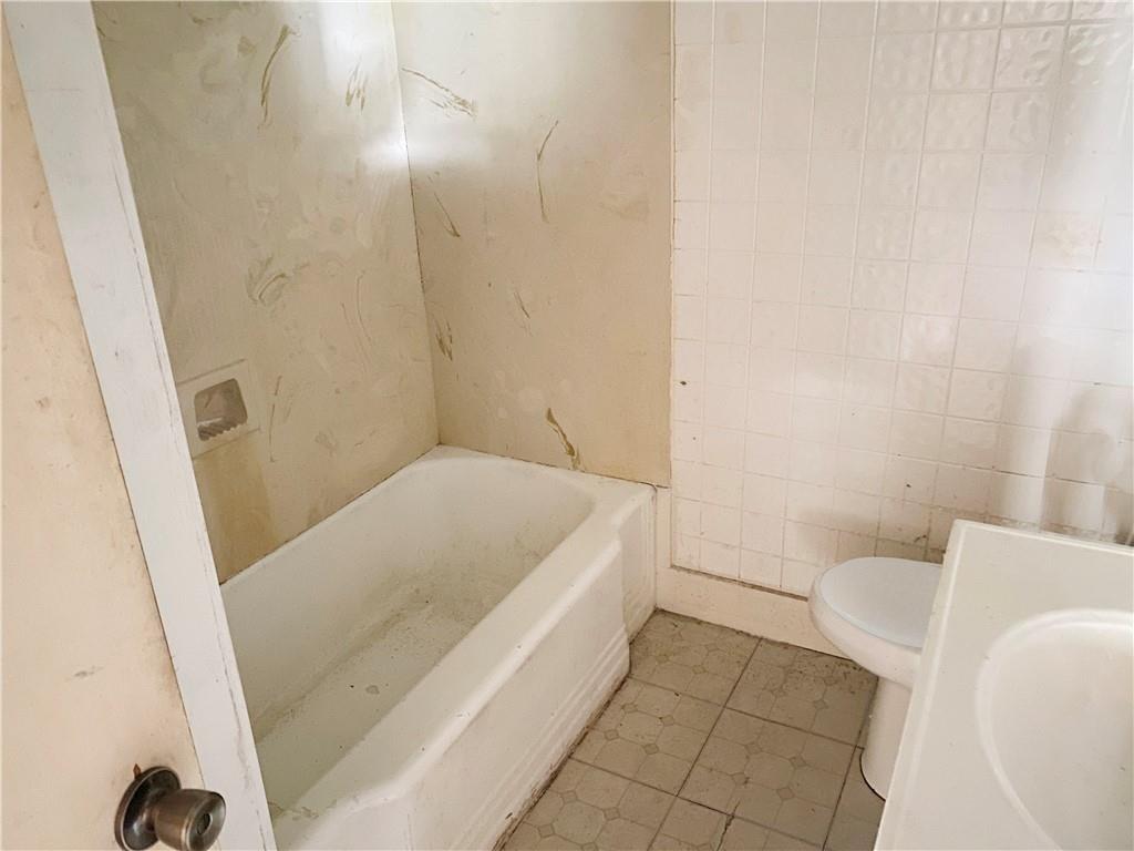 258 Siena Vista