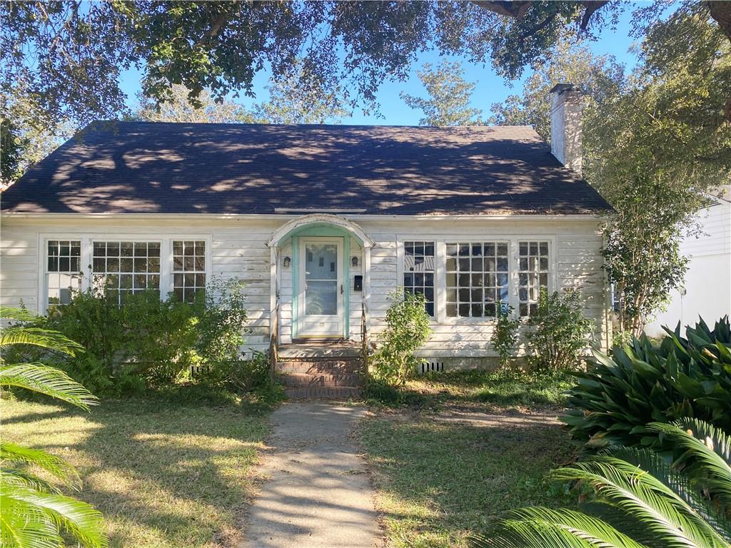 258 Siena Vista