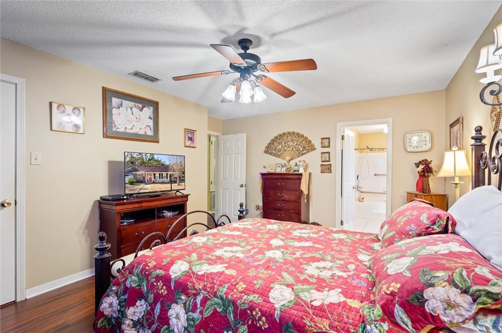 3700 Pepper Ridge Drive