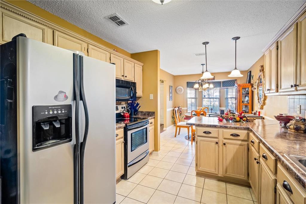 3700 Pepper Ridge Drive
