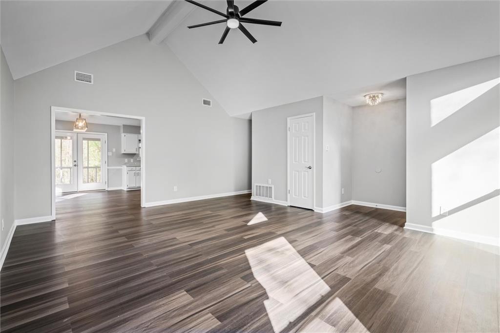 1809 Princeton Woods Drive W