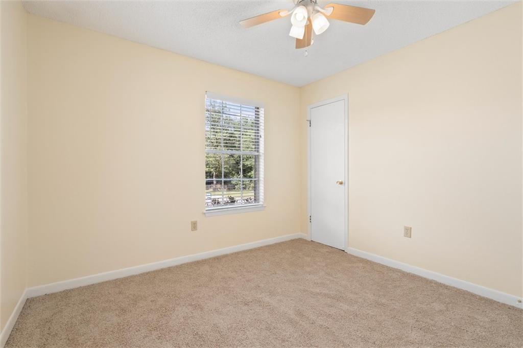 7871 Country Drive
