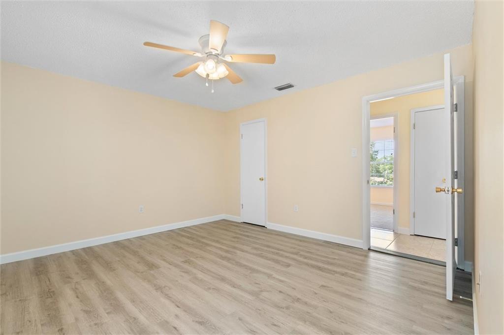 7871 Country Drive