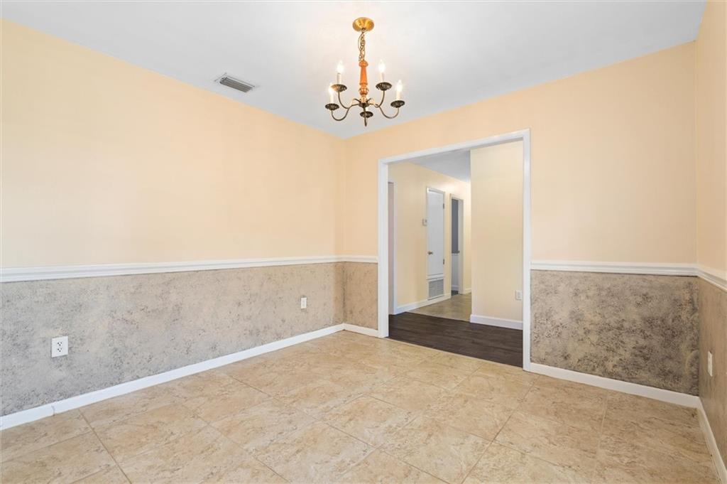 7871 Country Drive
