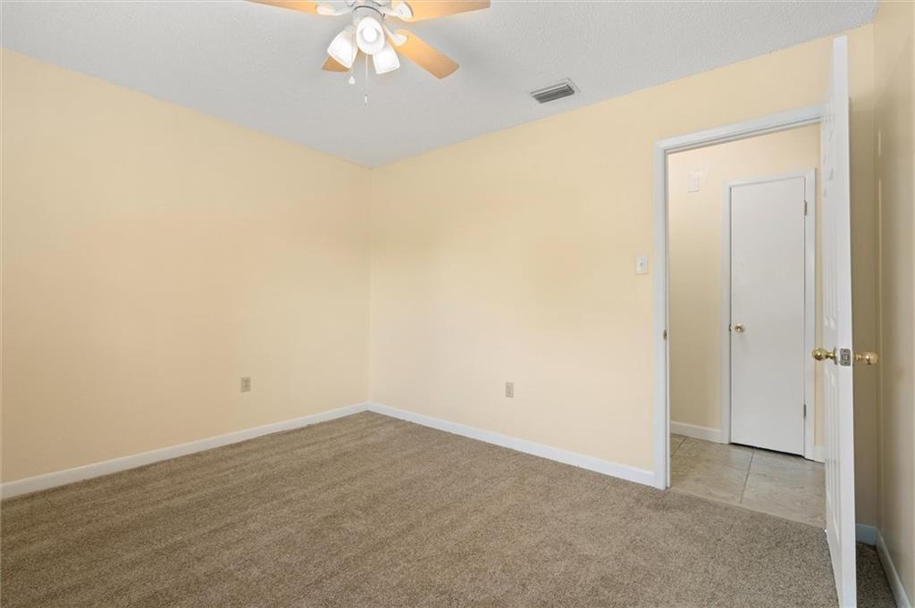 7871 Country Drive