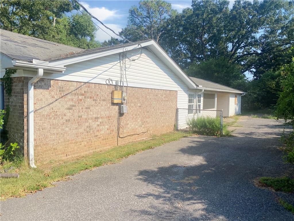 8451 Grand Oaks Drive