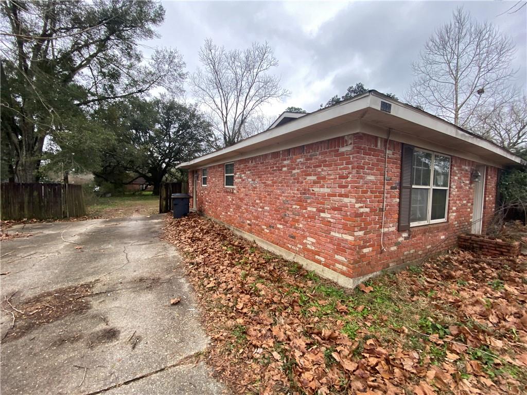 5921 Camp Halls Mill Drive