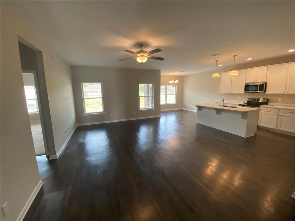 1295 Cater Lee Way