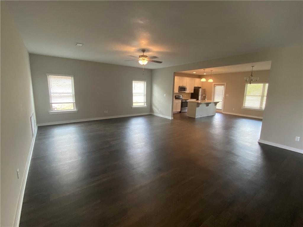 1275 Cater Lee Way