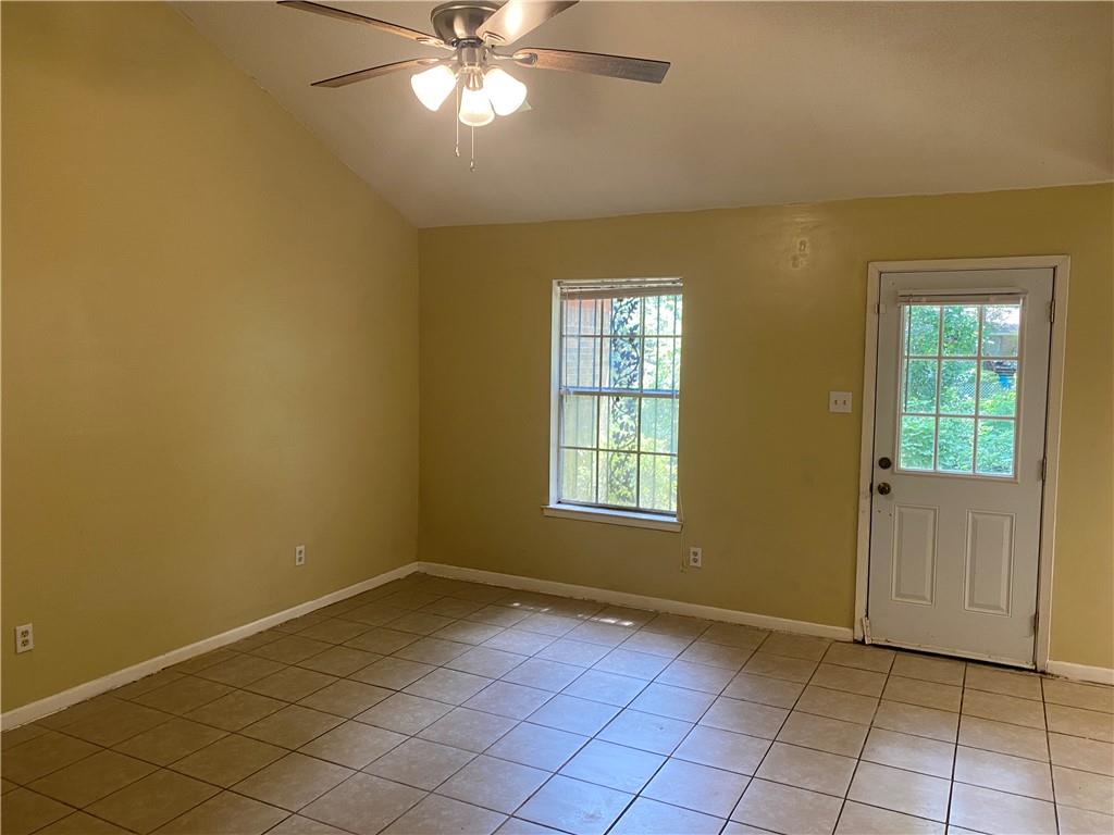 1124 Orangeburg Drive W
