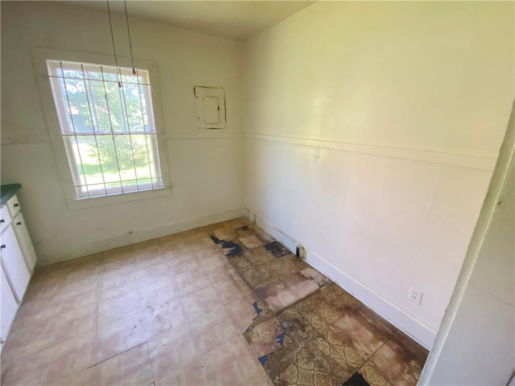 402 Glendale Place