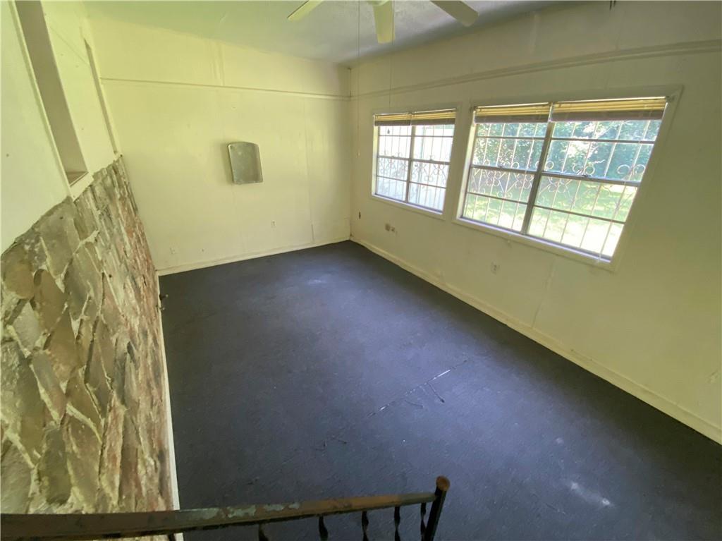402 Glendale Place